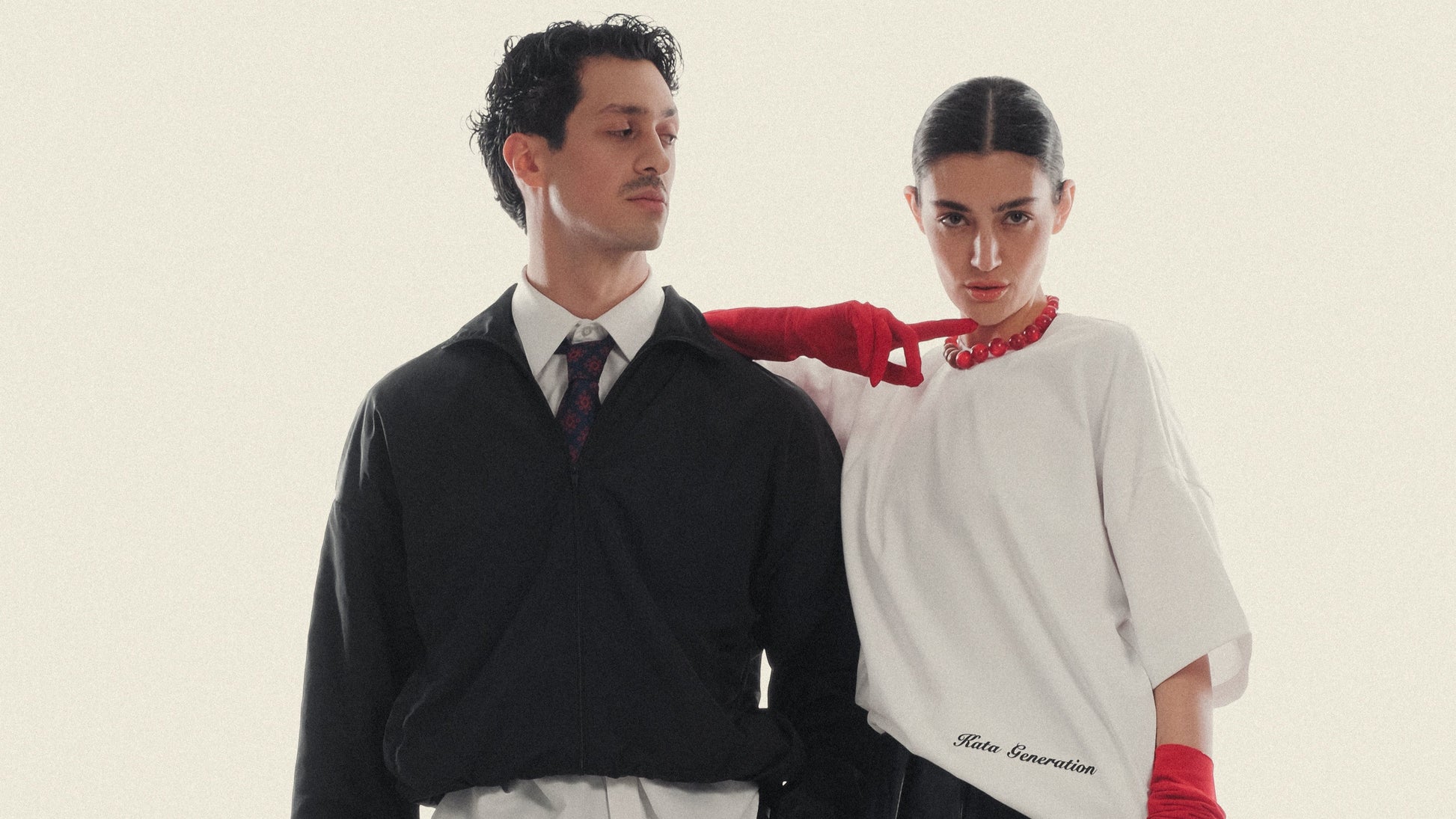 Tee with rubberized print