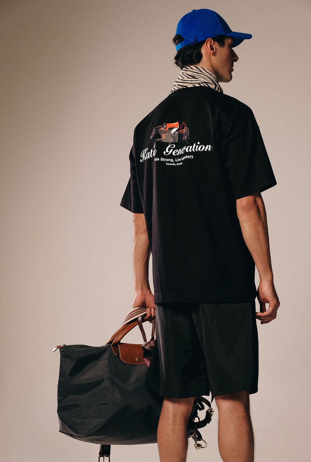 Tee with horse print